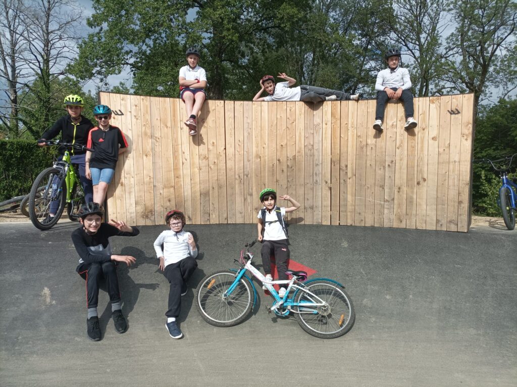 499739682_1383947556569653_4049968109799753859_n 499739682_1383947556569653_4049968109799753859_n